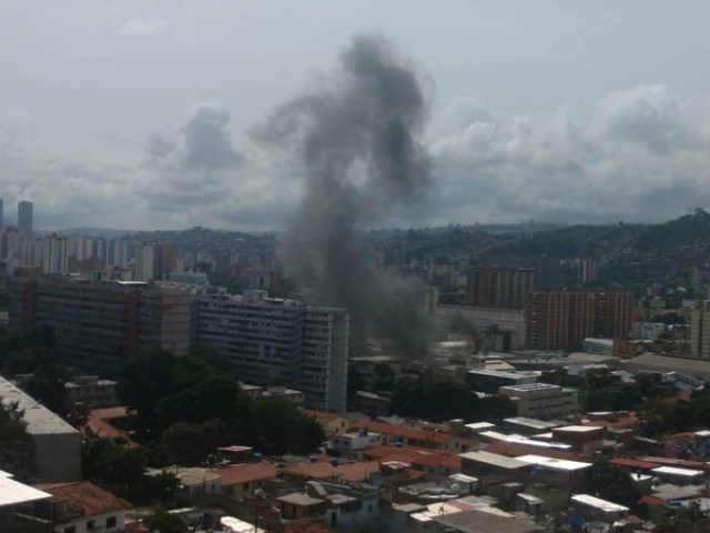 Reportan explosión en subestación de la parroquia San Juan en Caracas #23Jul (fotos)