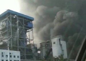 En VIDEO: Dos muertos por fuerte explosión en una planta de gas en China