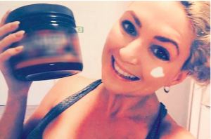 Mujer fitness falleció en Australia por tomar batidos de proteína en exceso