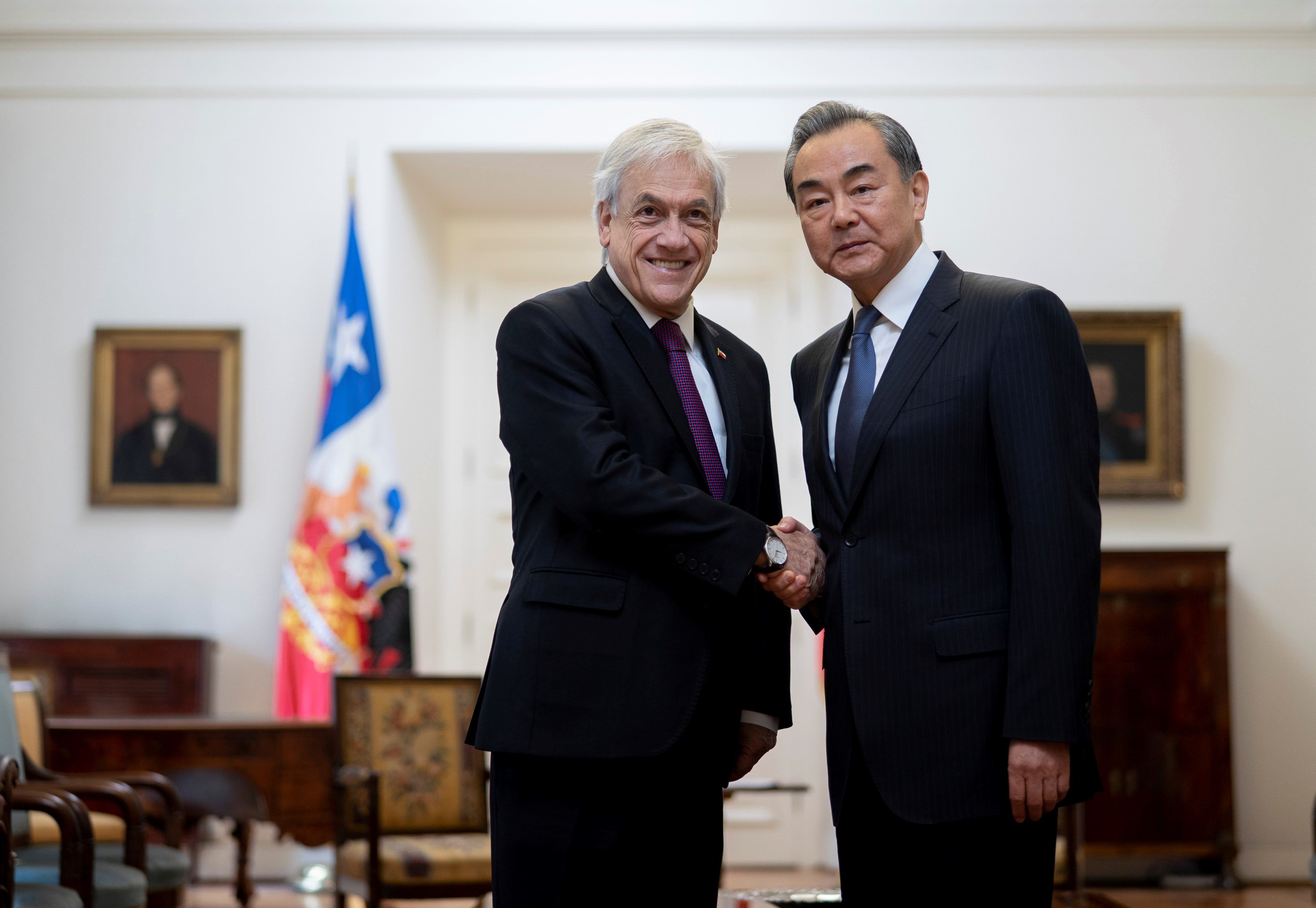 Sebastián Piñera solicitó la colaboración de China en la búsqueda de una solución para la crisis en Venezuela