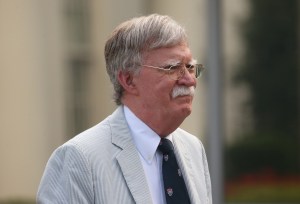 Bolton: La negociación con Maduro será qué almorzará en el avión para su exilio