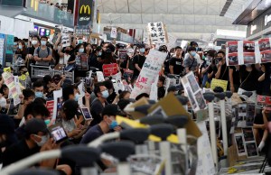 Hong Kong, hacia su undécimo fin de semana de protesta con marchas prohibidas