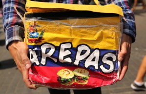 Por arepas venezolanas, Perú registra importación récord de harina de maíz
