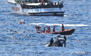 Más de 300 migrantes murieron en el Mediterráneo entre noviembre y diciembre
