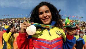 Con medalla de Bronce cerró la participación de Stefany Hernández en el BMX Panamericano