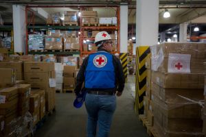 Cruz Roja entregó 46 toneladas de ayuda a Venezuela para frenar el Covid-19