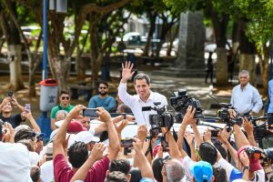 Presidente encargado Juan Guaidó dice presente en el estado Aragua #31Ago