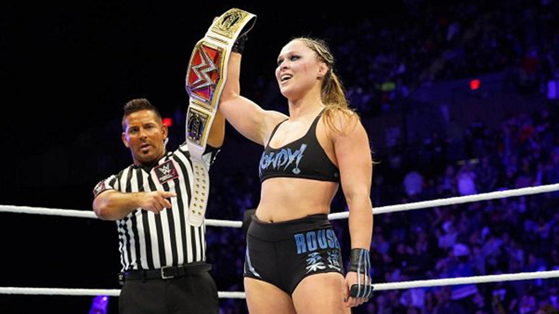Imágenes fuertes: Ronda Rousey estuvo a punto de perder un dedo durante el rodaje de una serie
