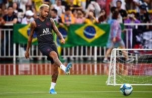 Tite confirmó que Neymar verá acción en el amistoso entre Brasil y Colombia