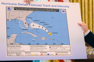Huracán Dorian golpea la costa este de EEUU tras destrozar las Bahamas