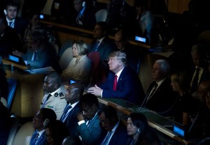 Trump llega por sorpresa a la cumbre del clima de la ONU, pero no interviene