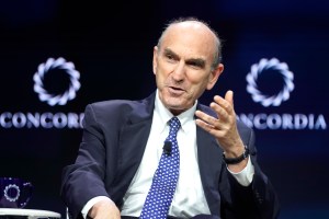 Elliott Abrams llega a la Conferencia de Lucha contra el Terrorismo en Colombia #20Ene (VIDEO)