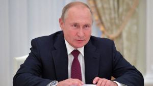 Putin anuncia que Rusia fabricará misiles de mediano y corto alcance
