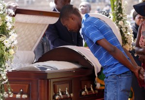 Expresidente Mugabe será finalmente enterrado en el “Campo de los Héroes”