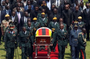 Zimbabue y líderes africanos despiden al expresidente Robert Mugabe
