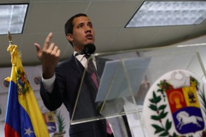 Gobierno de Guaidó reconoce valentía de presidente Giammattei y condena atropello de la dictadura