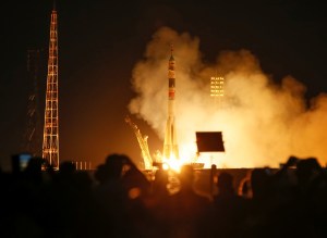 Rusia lanza la nave tripulada Soyuz MS-15 rumbo a la EEI