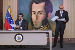 Maduro confirmó que voceros del régimen se reunieron a solas con mediadores de Noruega