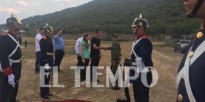 La verdadera historia detrás de las fotos de Guaidó con dos Rastrojos