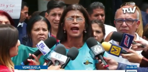 ¡Lamentable! Enfermeras afirman que están “tirando la toalla” por falta de pago del régimen de Maduro (Video)