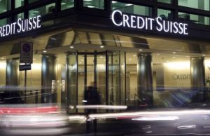 Banco suizo UBS habría aceptado pagar 2 mil millones de dólares por Credit Suisse