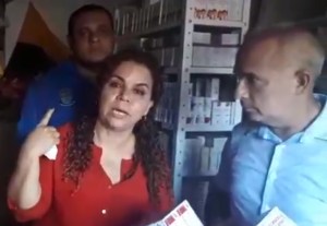 Se juntaron el hambre y las ganas de comer… Iris Varela y Freddy Bernal inauguraron una farmacia pa’ echarla a perder (VIDEO)