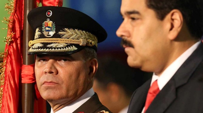 Coronel que fue cercano a Hugo Chavez acusa a Padrino López de herir de muerte a la FFAA
