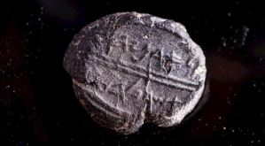 Hallan un sello con el nombre de figura bíblica de la época del Primer Templo en Jerusalén