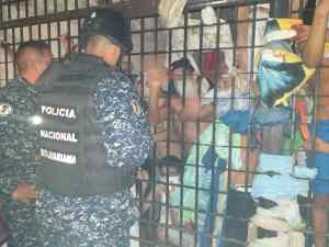 Hacinamiento: Casi mil presos hacen vida en los calabozos de la PNB en Boleíta
