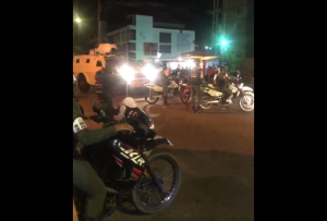 En Video: Tanquetas de la GNB acuden a la situación de rehenes en Coro