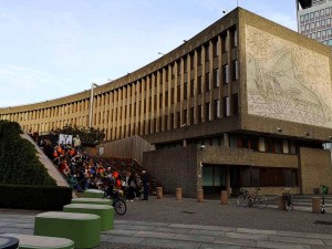 Noruega se moviliza para evitar derribo de edificio con murales de Picasso (Fotos)
