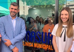 Fabiana Rosales y alcalde de Lechería inauguran quirófano en clínica municipal (Fotos)