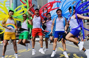 En imágenes: Primera “marcha del Orgullo” desde legalización del matrimonio gay en Taiwán