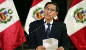 Disolución del Congreso en Perú afianza el poder del presidente Vizcarra