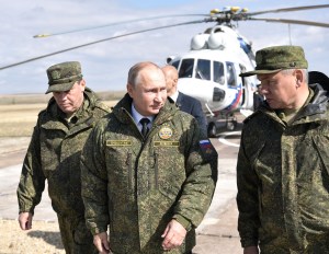 Cúpula militar rusa debate el uso de armas nucleares en Ucrania, según NYT