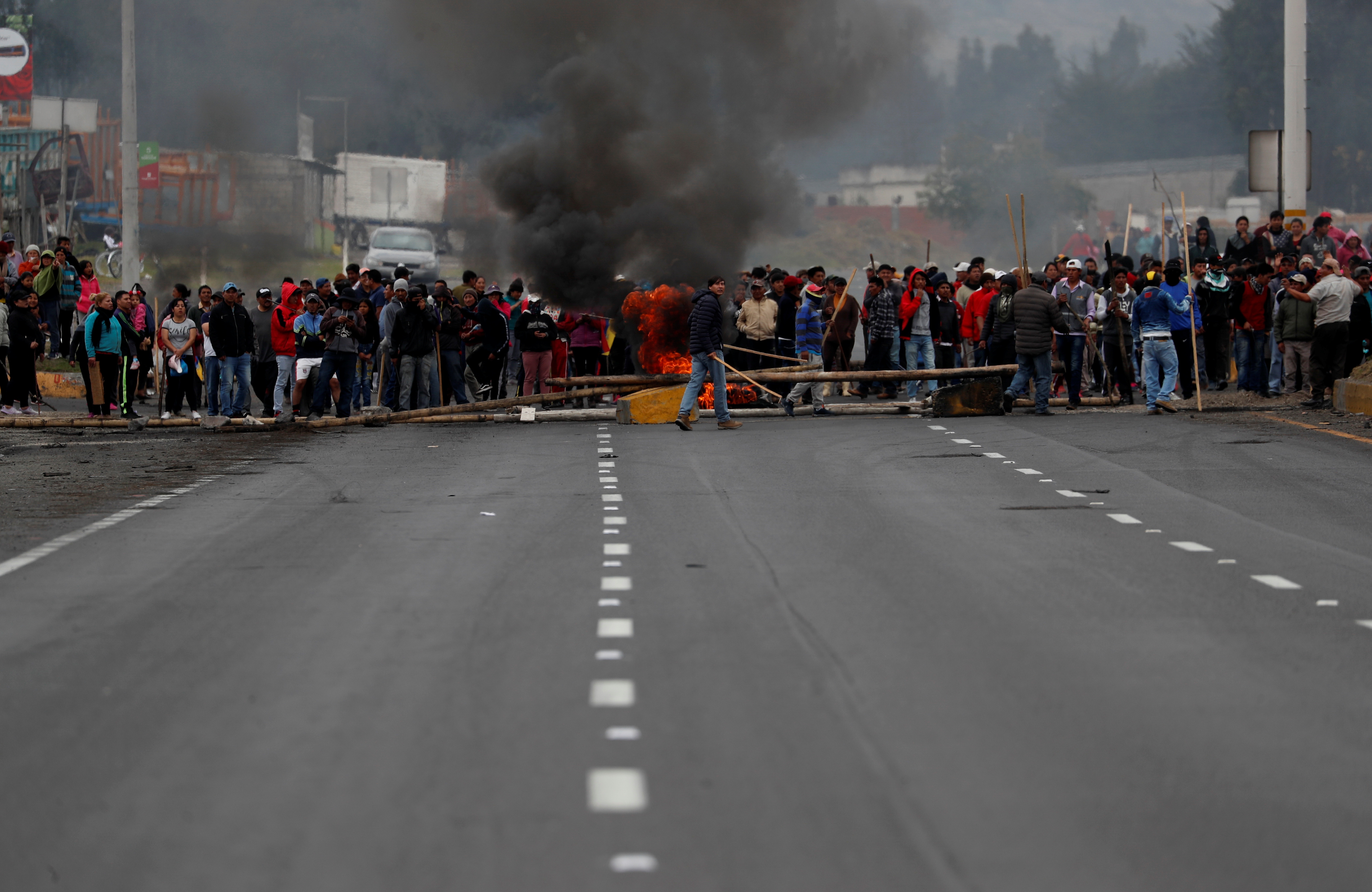 Venezolanos son asediados por situación política de Ecuador
