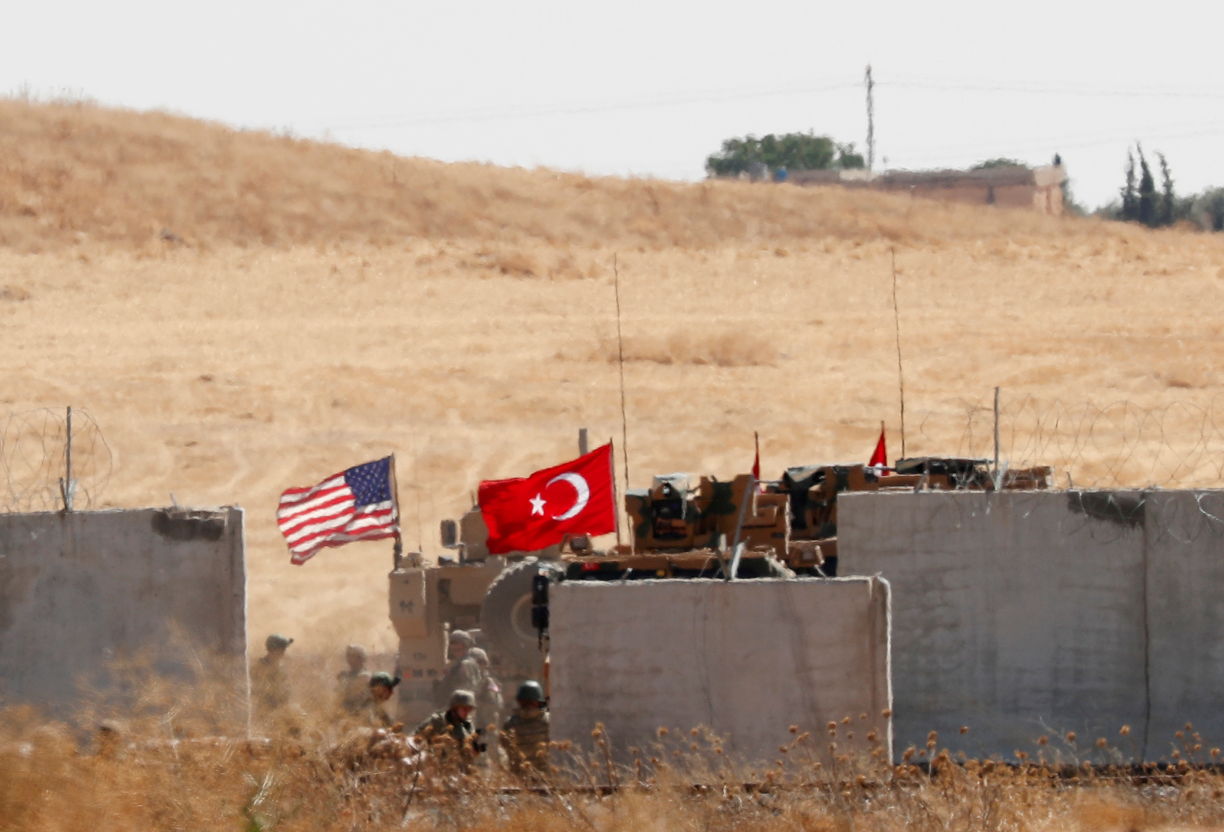 Turquía desmiente que haya comenzado ofensiva en Siria
