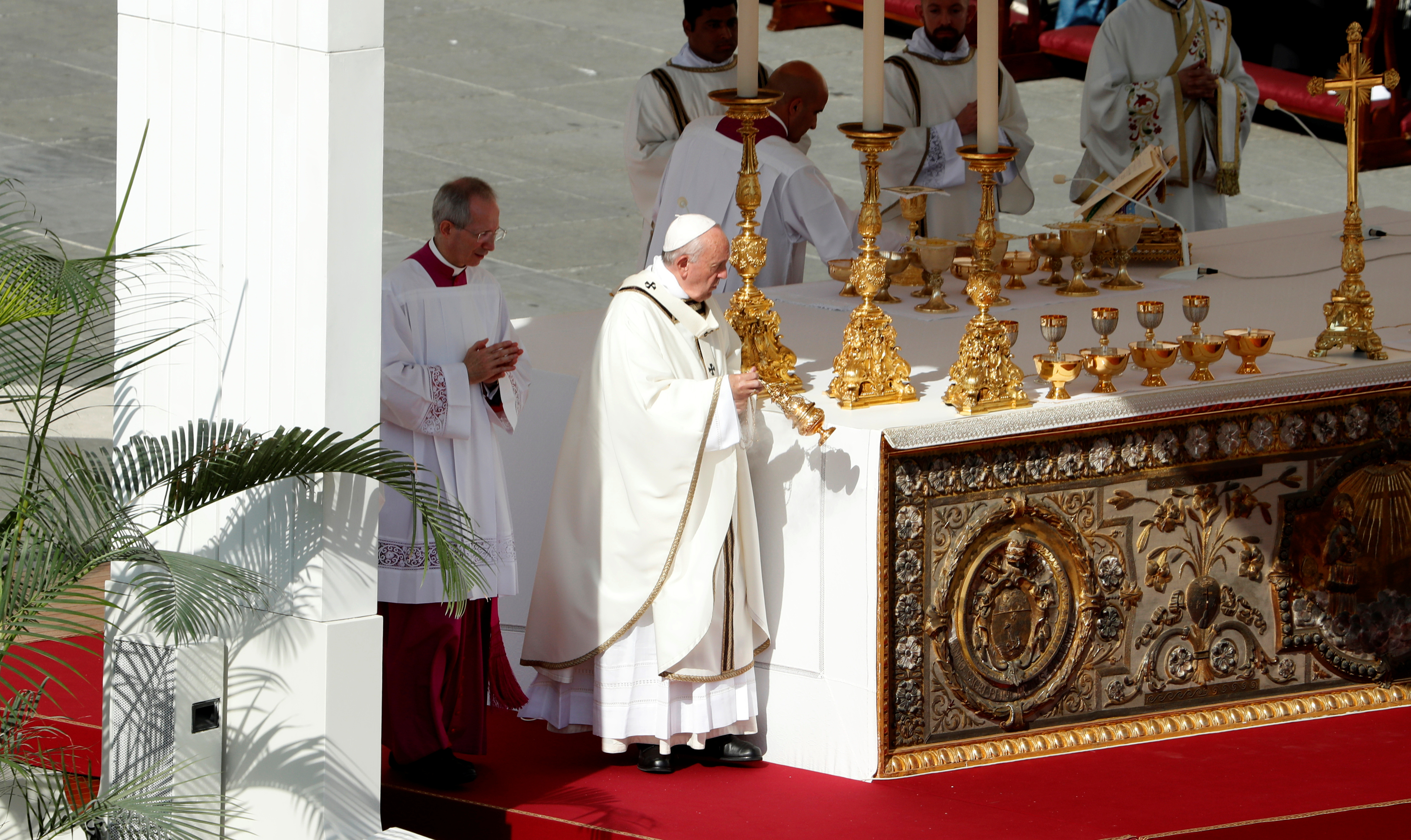 El Papa pide la paz social en Ecuador