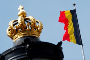 Bruselas pide continuar con trámites de asilo en la UE pese al coronavirus