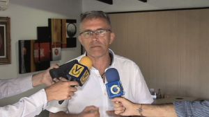 Alcalde de Los Salias respaldó reclamo de docentes contra la dictadura