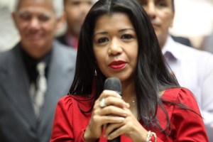 Mauligmer Baloa condenó nombramiento de Indira Alfonzo, verdugo de los diputados de Amazonas