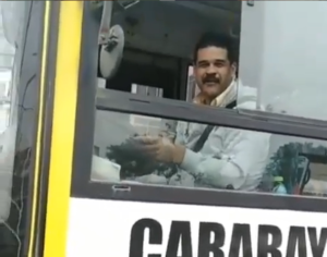 ¡Todo mal! Apareció en Perú un Nicolás Maduro MANEJANDO un autobús (Video)