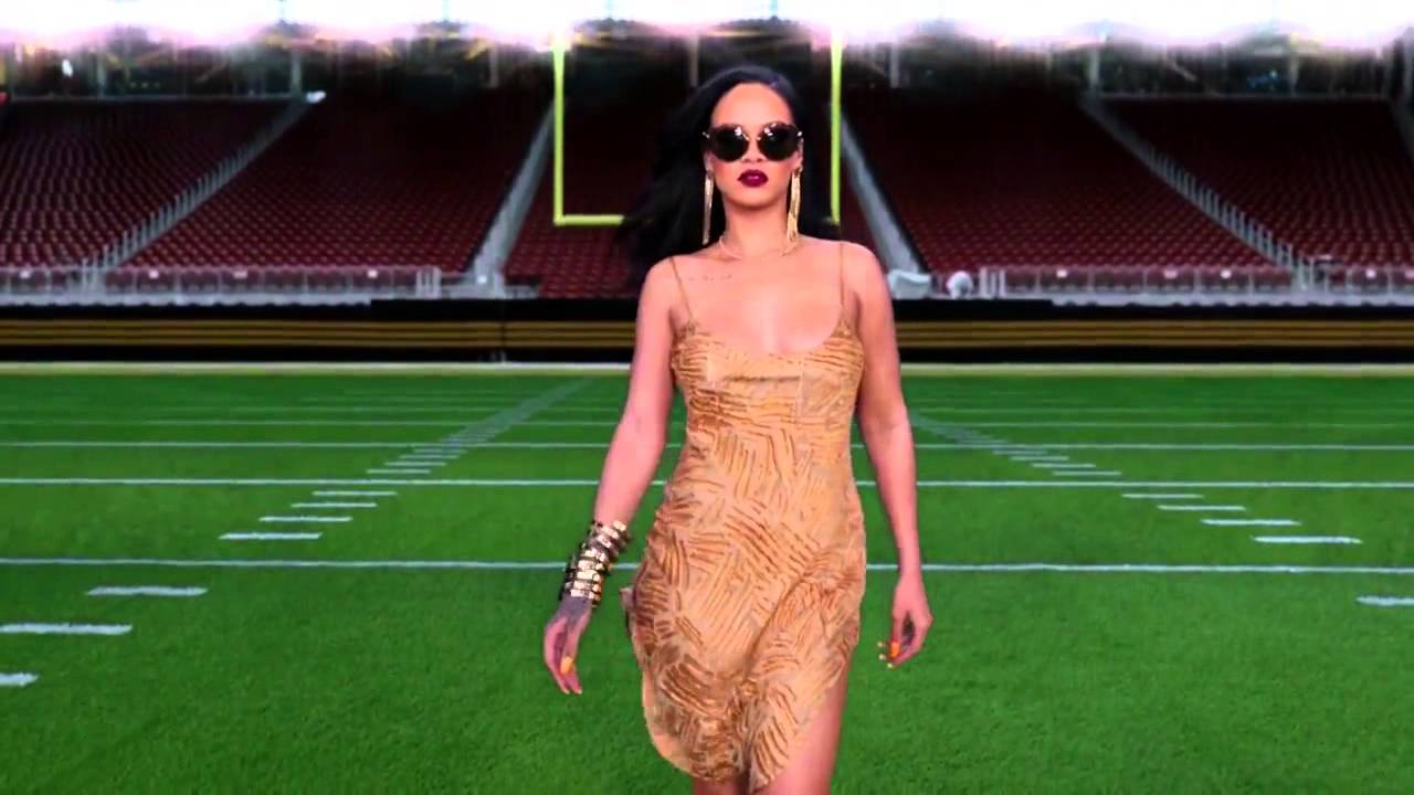 Rihanna asegura que participar en el Super Bowl era traicionar sus principios