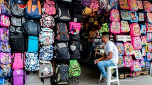 Trabajo Especial : Los angustiantes precios de los útiles escolares que ahorcan la educación venezolana (VIDEO)