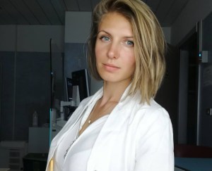 El Instagram de Anna, la dentista más bella del mundo, está que revienta (Fotos + ¡SÁCAME todos los dientes!)
