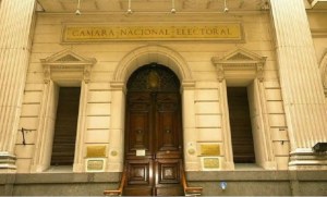 La CNE de Argentina anuncia que ha votado el 19 por ciento del padrón electoral