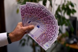 El euro se cotiza este lunes #17Feb en 79.649,34 bolívares