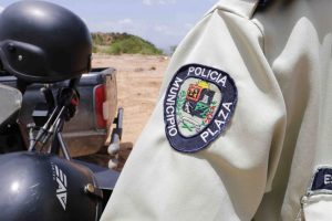 Exfuncionarios de PoliPlaza detenidos por homicidio planean fuga a Colombia, según Ibéyise Pachecho