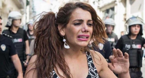 Hallan mutilada y quemada a icono transexual de la comunidad Lgtbiq+ en Turquía