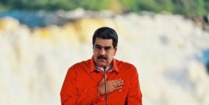 ALnavío: Venezuela no avanza hacia el socialismo sino hacia la dolarización y el capitalismo salvaje
